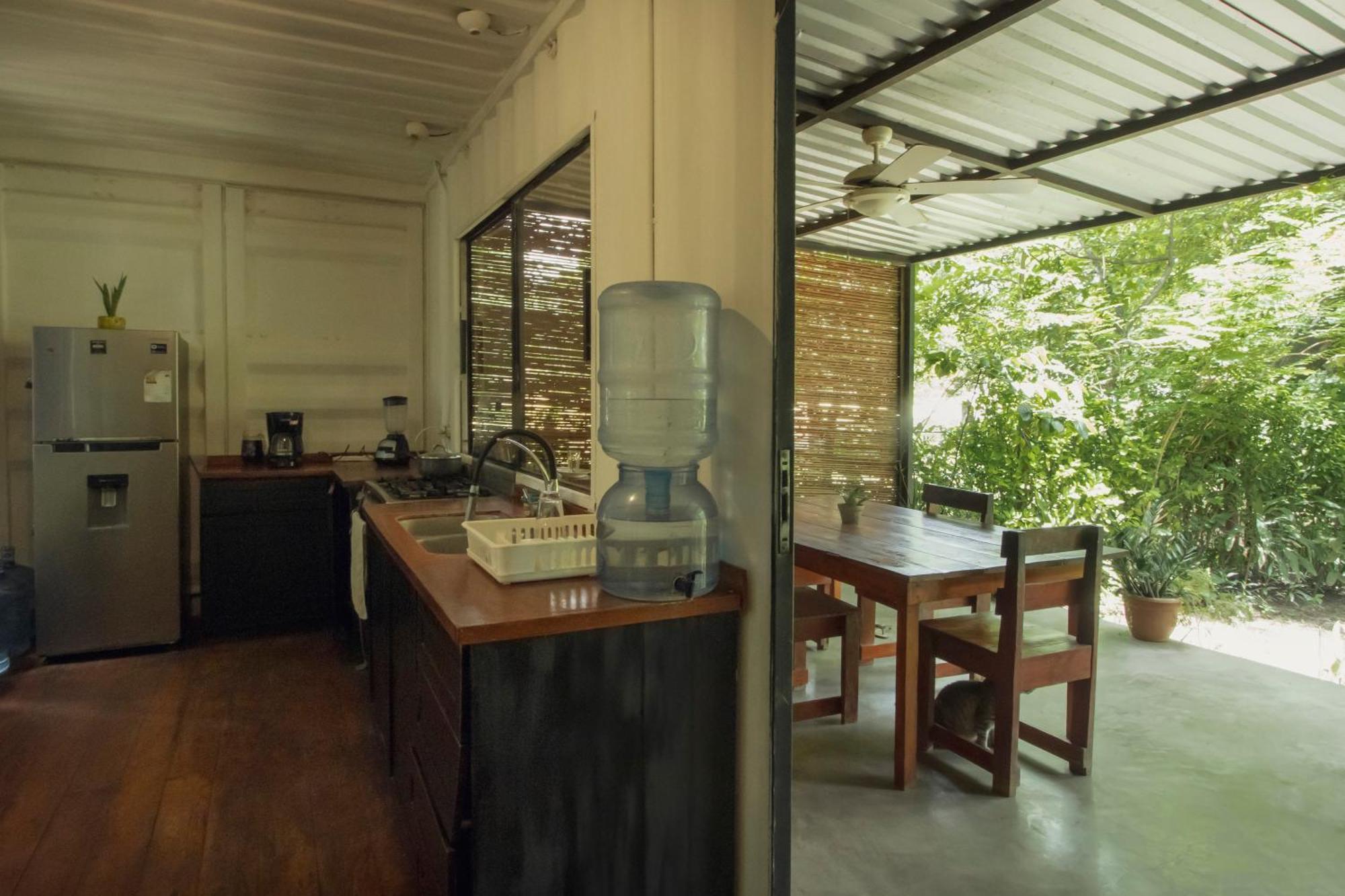 Mola Mola Surf Popoyo Bed and Breakfast Εξωτερικό φωτογραφία